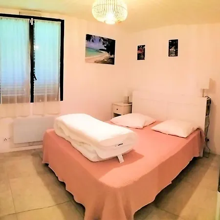 Luberon - Dans Un Domaine Arbore Au Bord Du Mae-7044 Daire